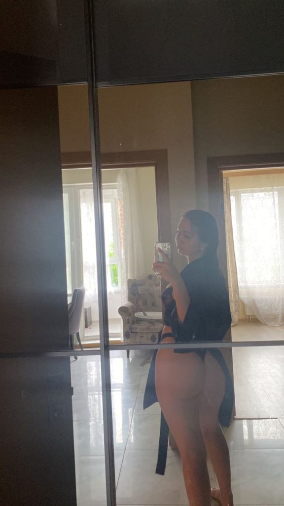 Модель Ясмин