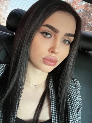 зеленоглазые эскорт модели